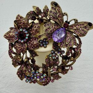 Fairy core Butterfly Brooch old Gold style